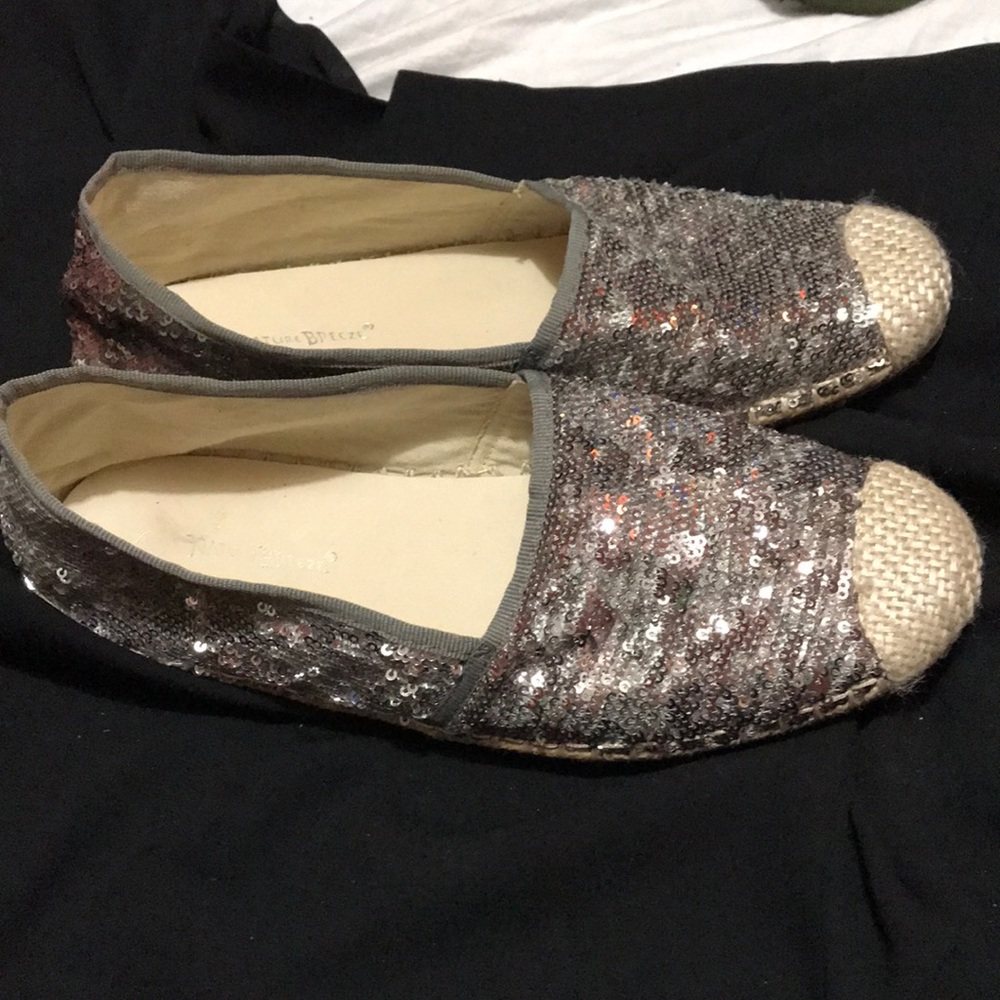 Adorable sparkly slip ons - Picture 2 of 2